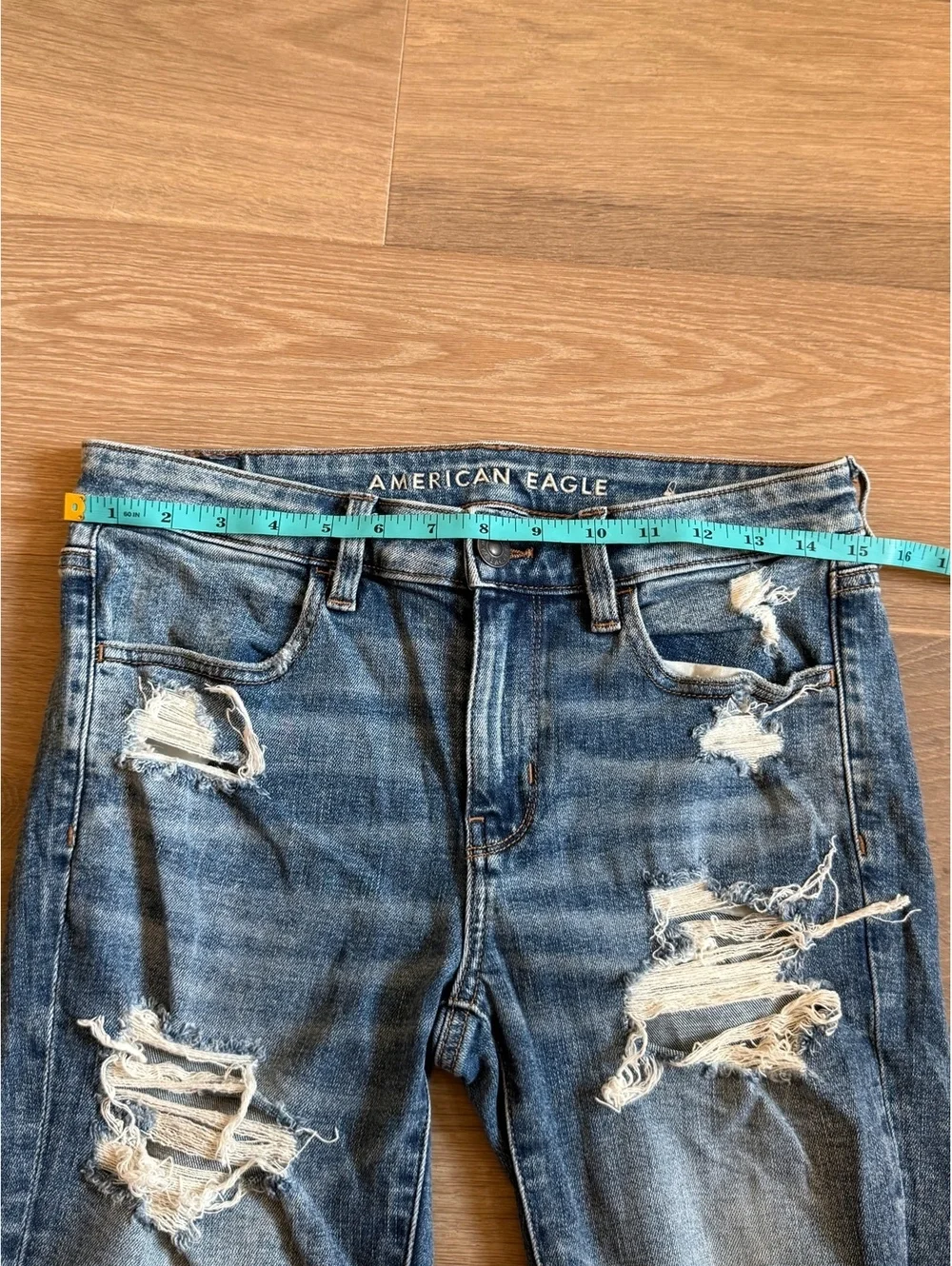 American Eagle Super Stretch Y2K vintage Distressed Skinny Jeans Size 6 Regular